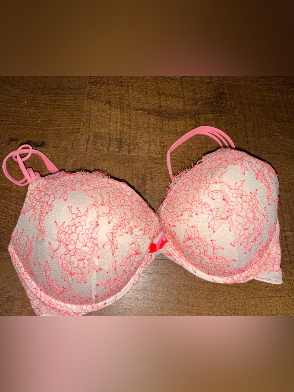 Victoria's Secret Coral Pink Lace Push-Up Bra
